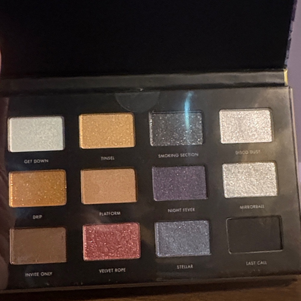 Milani Daze of Disco Multicolor Palette